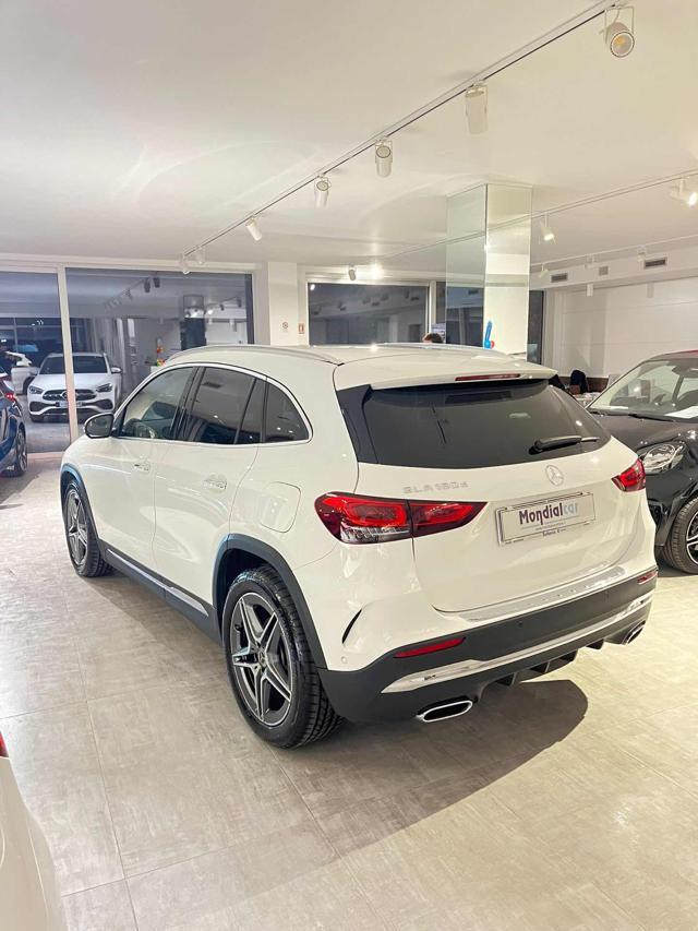 MERCEDES-BENZ GLA 180 d Automatic Premium