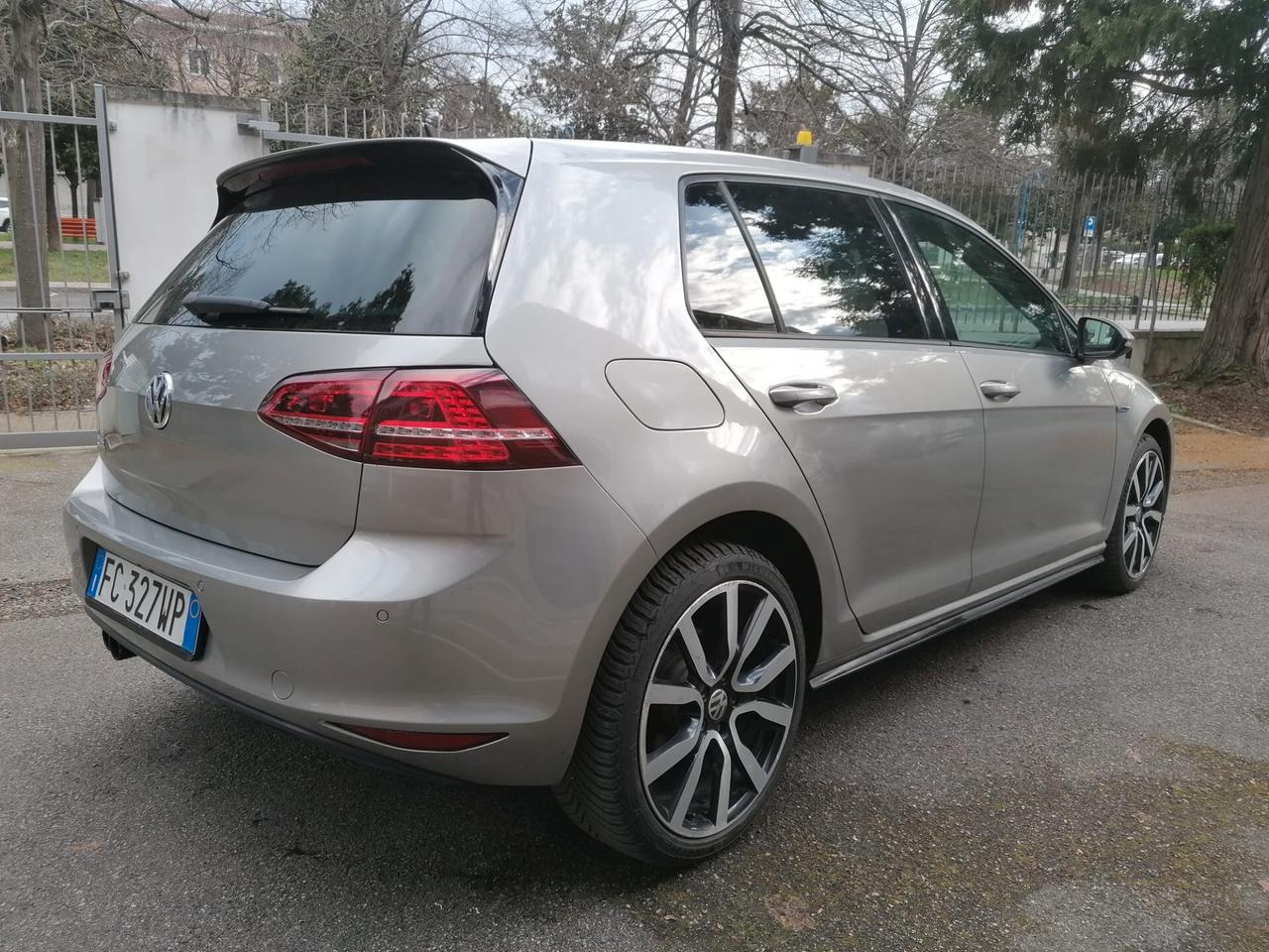 Volkswagen Golf GTE 1.4 TSI DSG 5p. Plug-In-Hybrid - 204cv