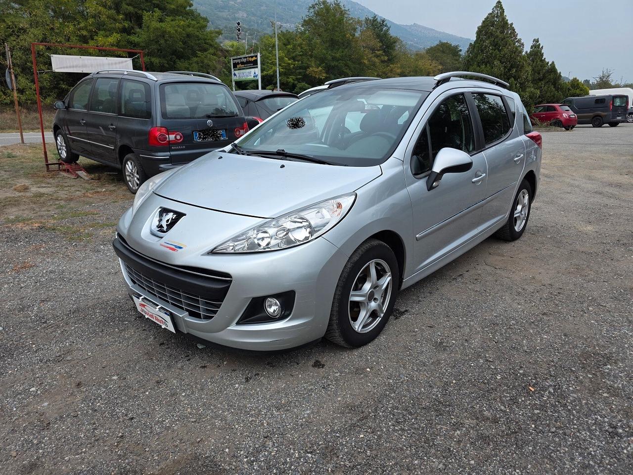 Peugeot 207 1.6 8V HDi 93CV 5p. Allure