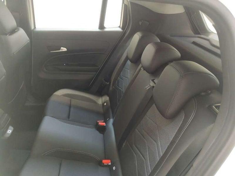 Jeep Avenger 1.2 turbo e-hybrid mhev Altitude fwd 110cv edct6