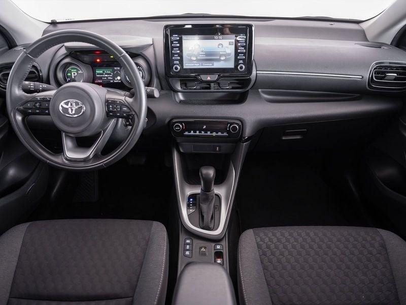 Toyota Yaris Hybrid Trend MY22