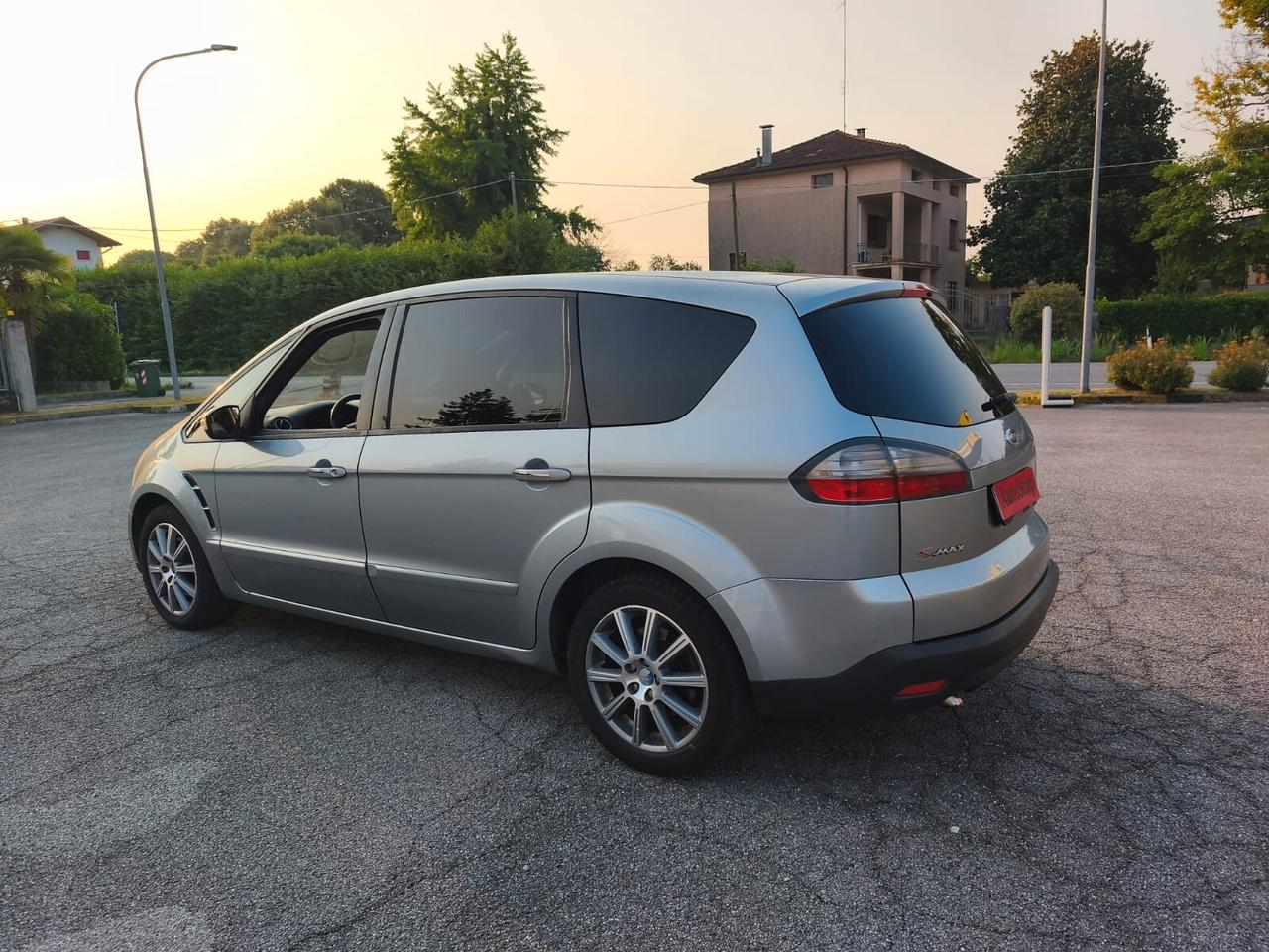 Ford S-Max 2.0 TDCi 140CV Titanium Accetto Permute
