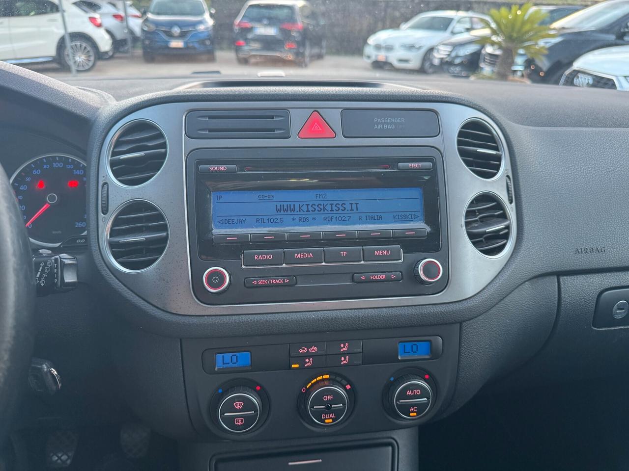 Volkswagen Tiguan 2.0 16V TDI DPF Sport & Style (18°)
