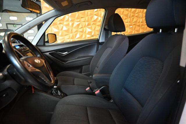 HYUNDAI iX20 1.6 CRDI 115CV COMFORT 6M PDC MP3 16"AUX TEL FULL!