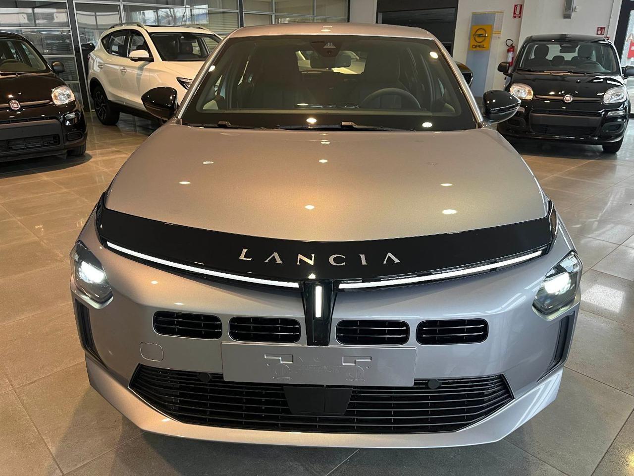 Lancia Ypsilon Hybrid e-DCT/PREZZO REALE/VARI COLORI