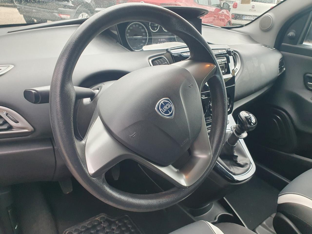 Lancia Ypsilon 1.2 BENZ - 08/2014 - KM. 81.000