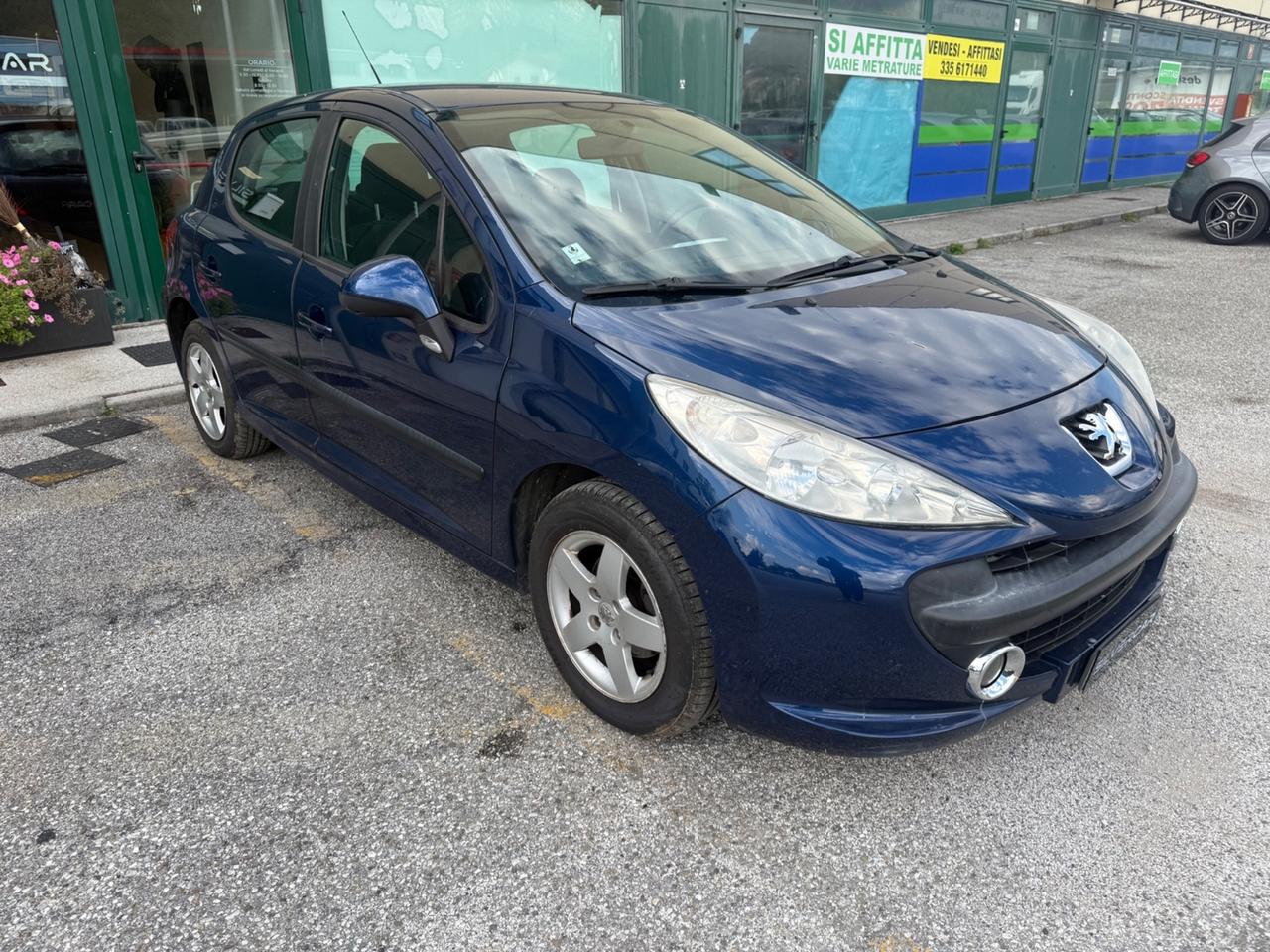 Peugeot 207 - 1.4 5p.