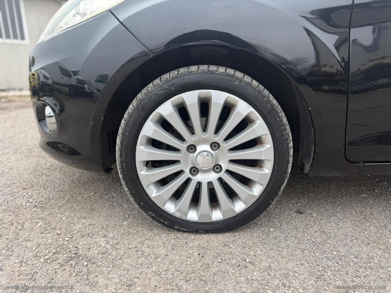 FORD Fiesta 1.4 TDCi 68 CV 5p. Titanium