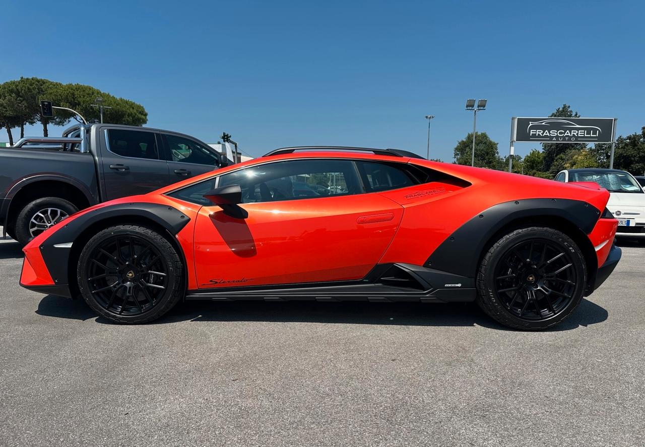 Lamborghini Huracan STERRATO