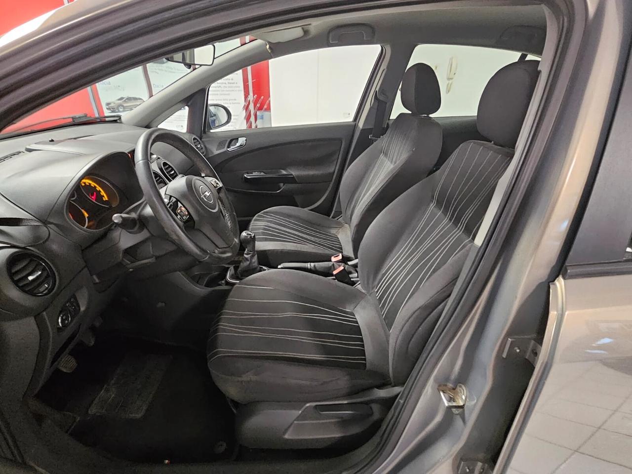 Opel Corsa 1.2 5 porte Elective