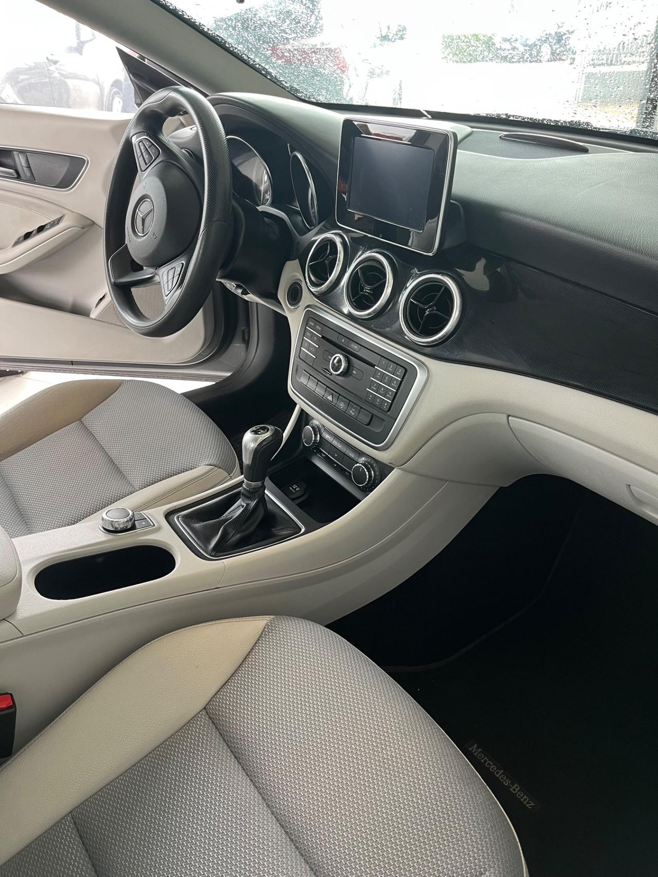 Mercedes-benz CLA 180 CLA 180 d Executive