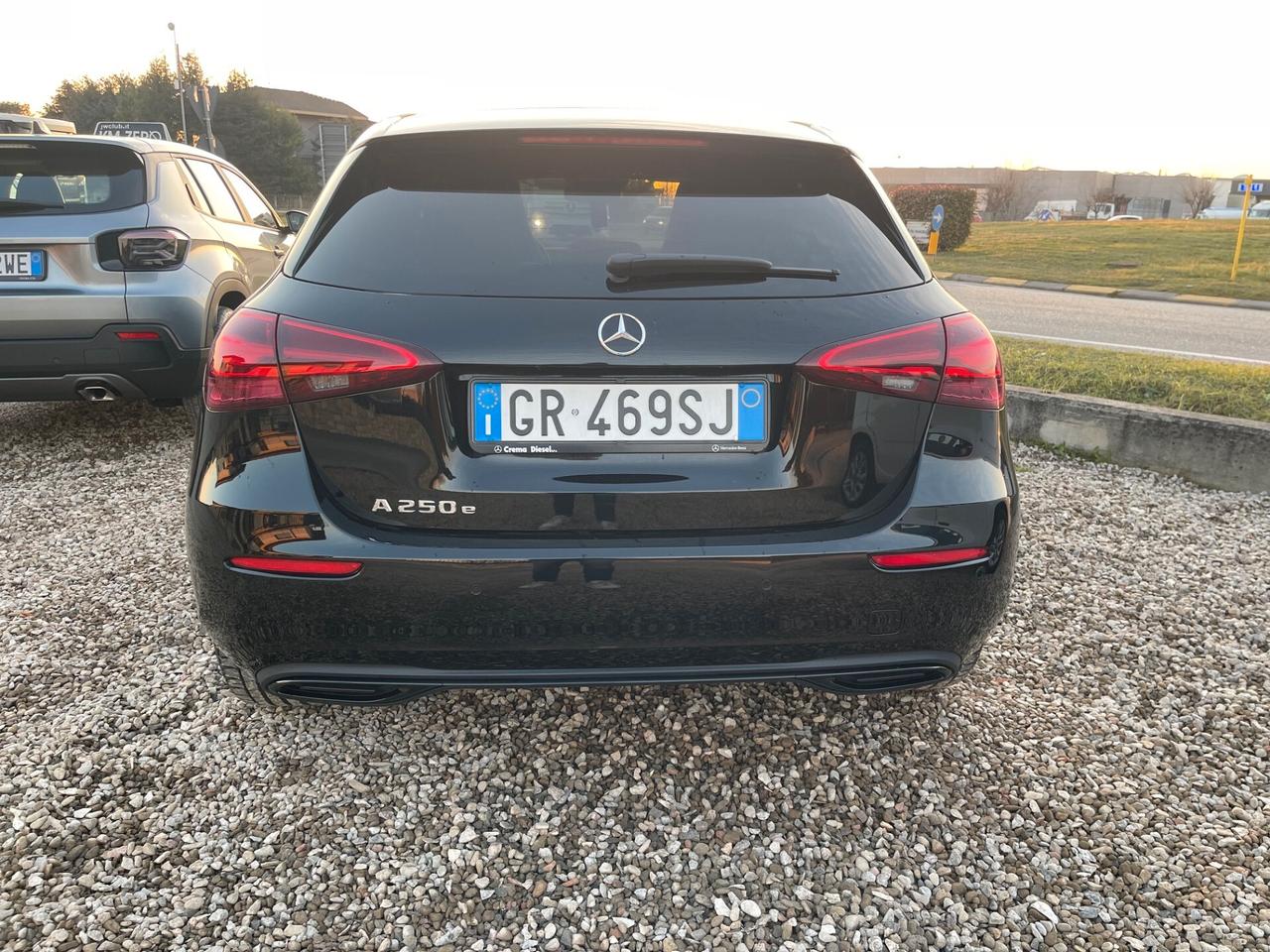 Mercedes-benz A 250 EQ-Power Advance Plus