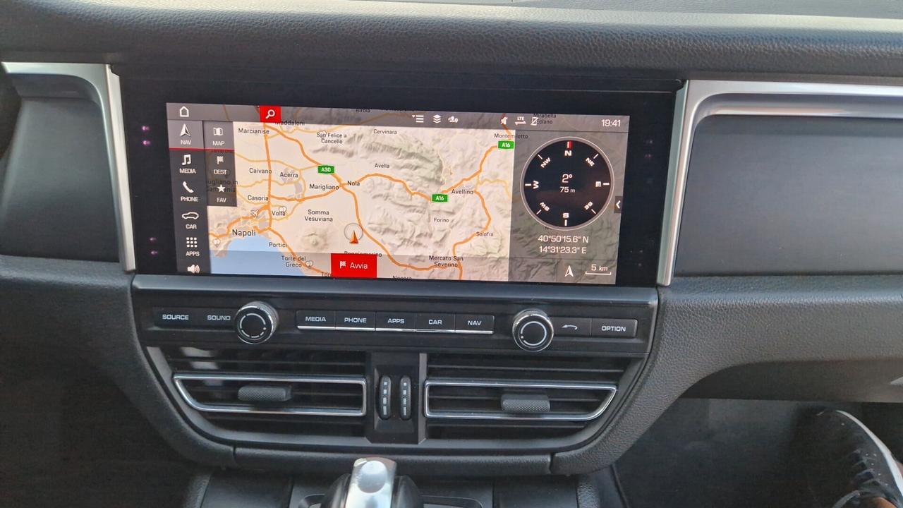 Porsche Macan 2.0-245 cv PDK -2020