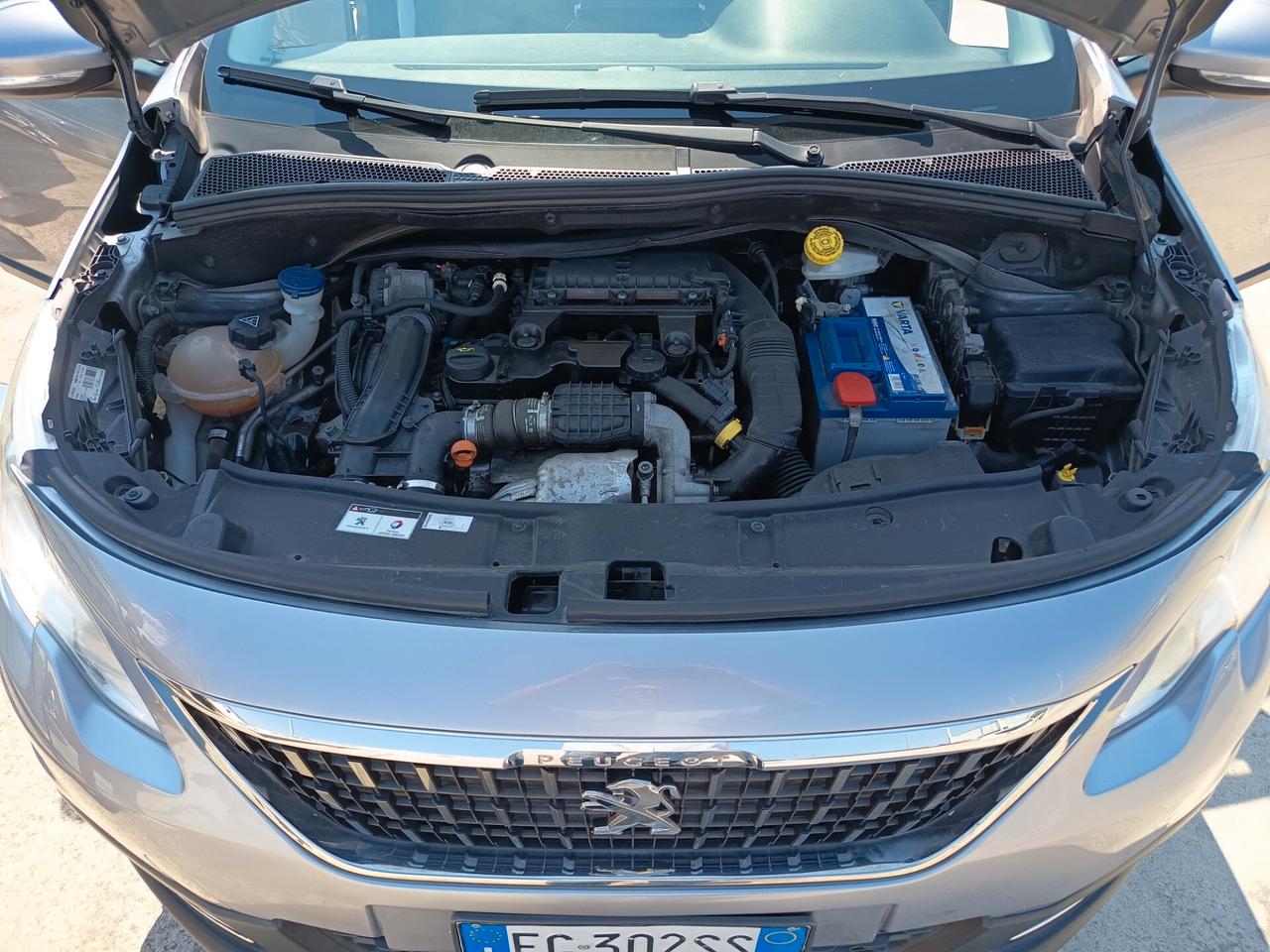 Peugeot 2008 BlueHDi 100 Active