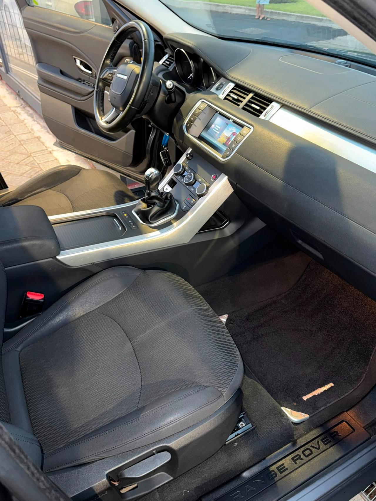 Land Rover Range Evoque 2.0 TD4 150 CV 5p. SE