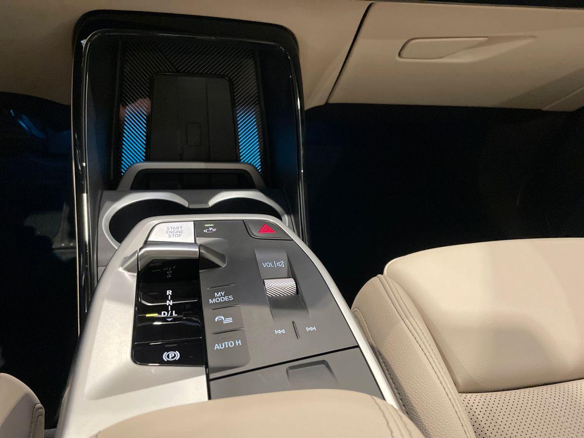 BMW X1 U11 - X1 sdrive18d X-Line Edition Signature auto