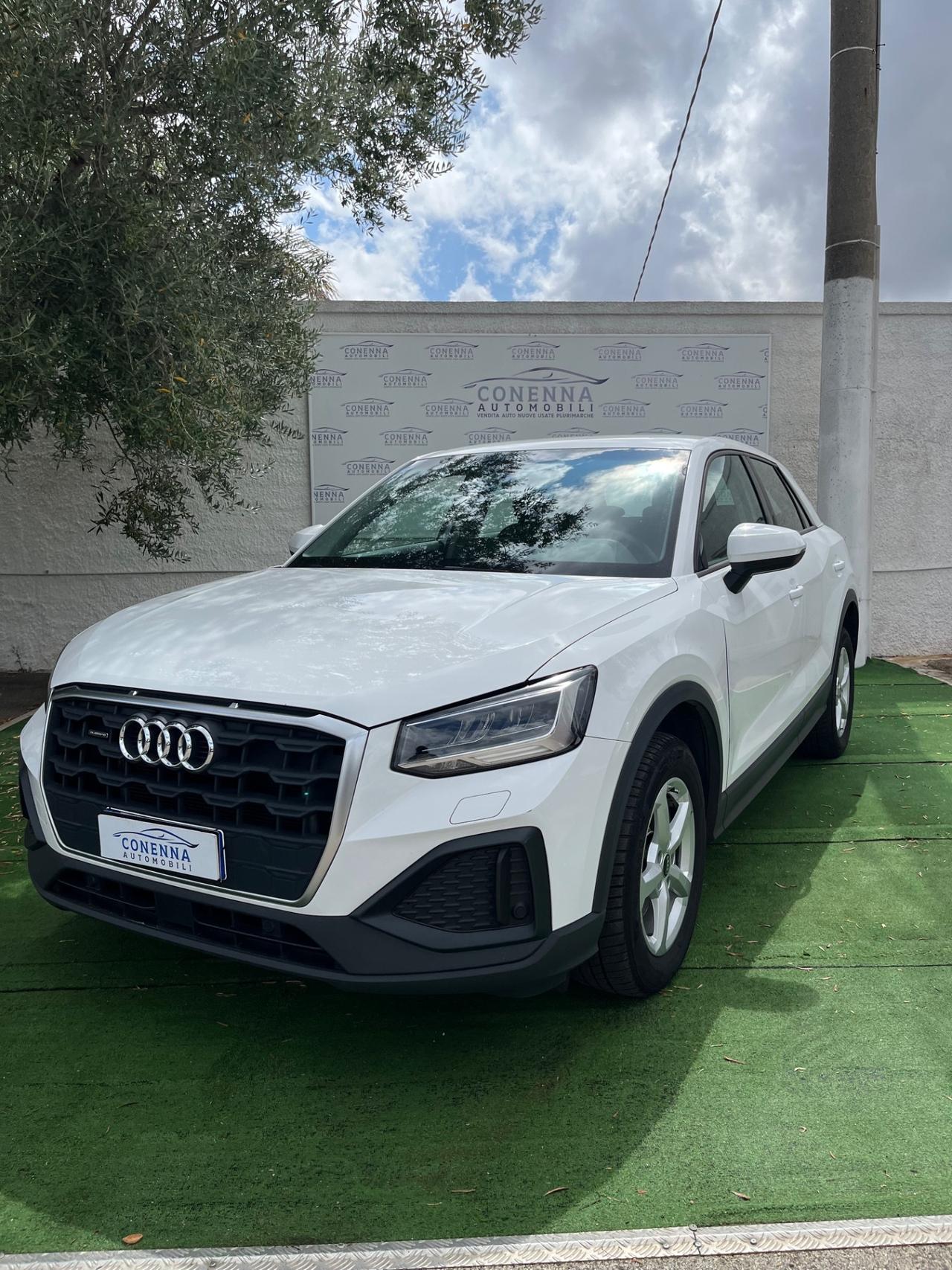 Audi Q2 35 TDI quattro S tronic Identity Black