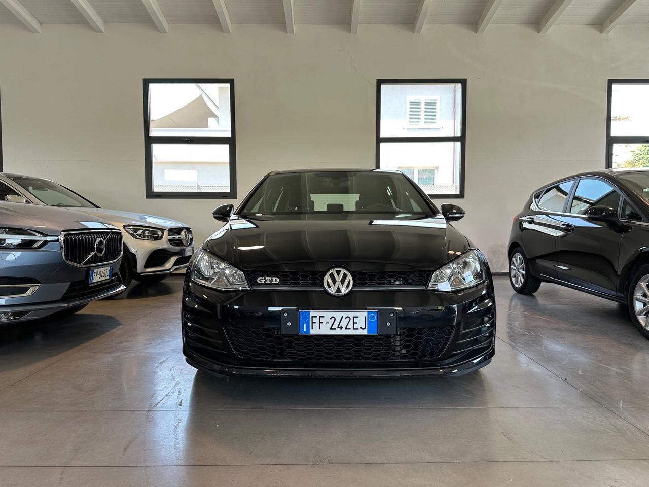 Volkswagen Golf GTD 2.0 TDI DSG 5p. Business BlueMotion Technology