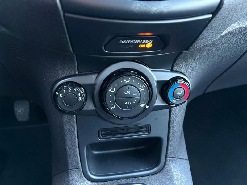 Ford Fiesta Fiesta 5p 1.2 BENZ 60 CV ADATTA NEOPATENTATI