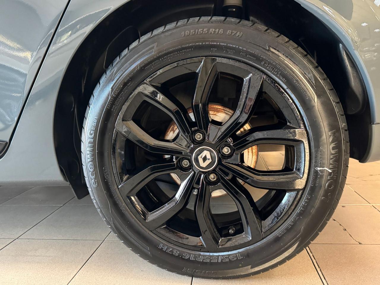 Renault Clio TCe 12V 75 CV 5 porte PARI AL NUOVO SUBITO DISPONIBILE