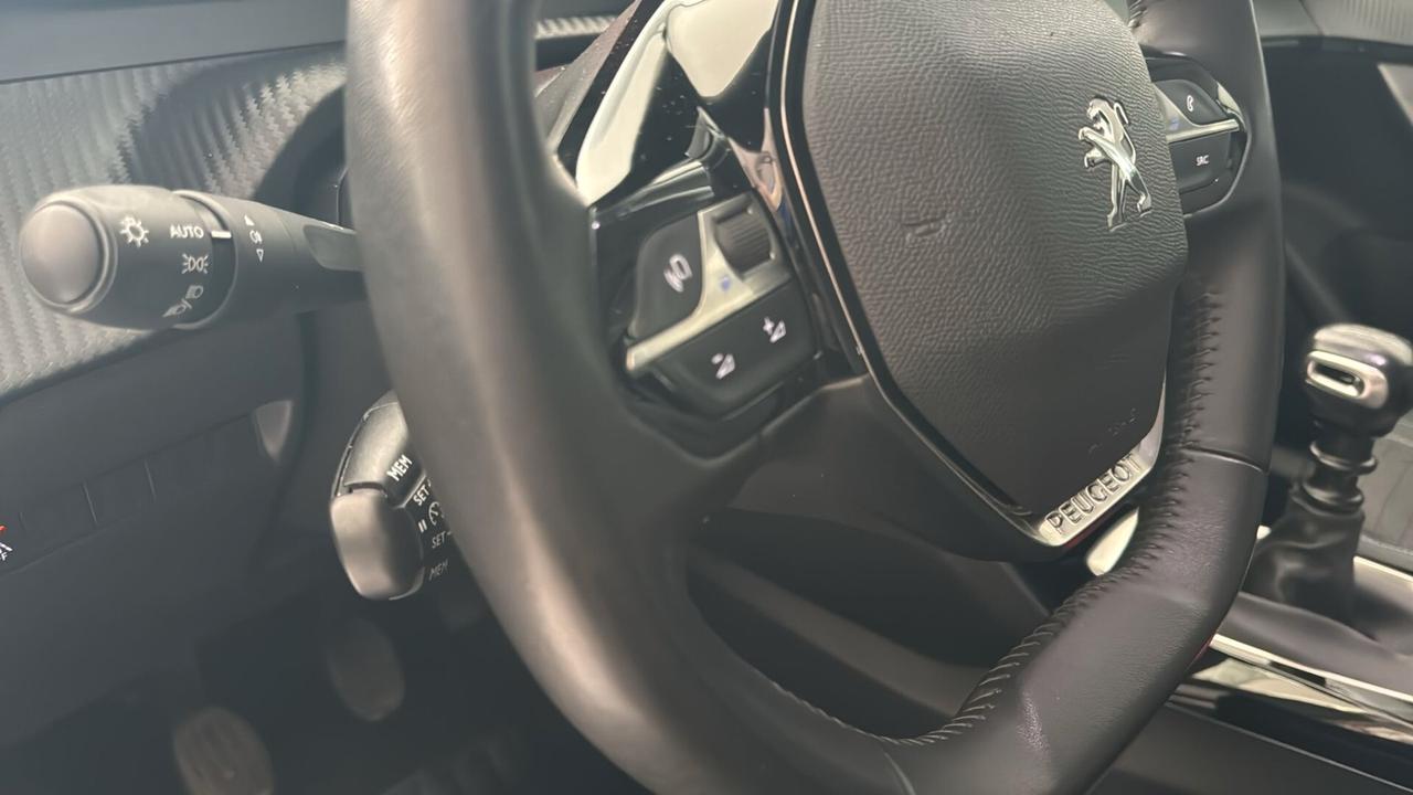 Peugeot 2008 BlueHDi 110 GT FULL OPTIONAL