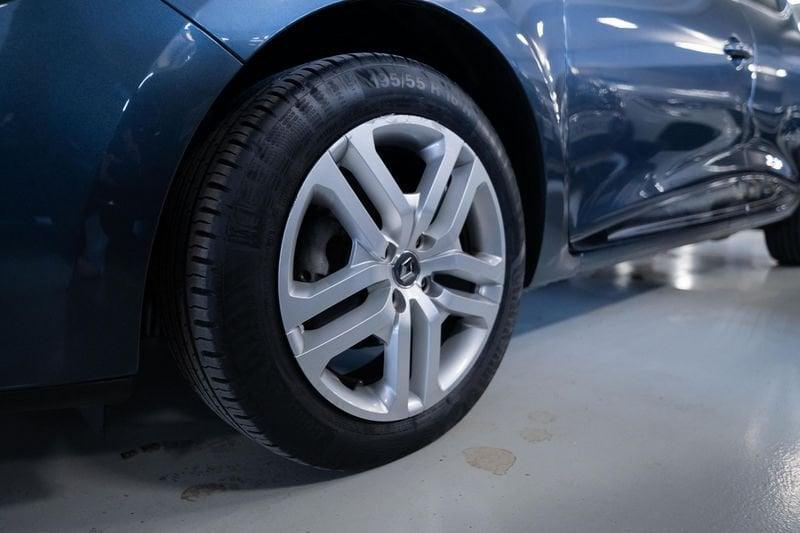 Renault Clio 0.9 tce Moschino Zen 90cv