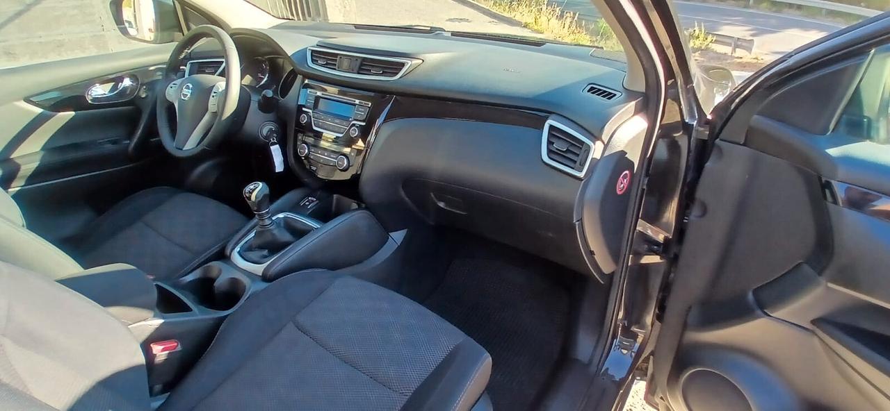Nissan Qashqai 1.5 dCi Tekna - 2015