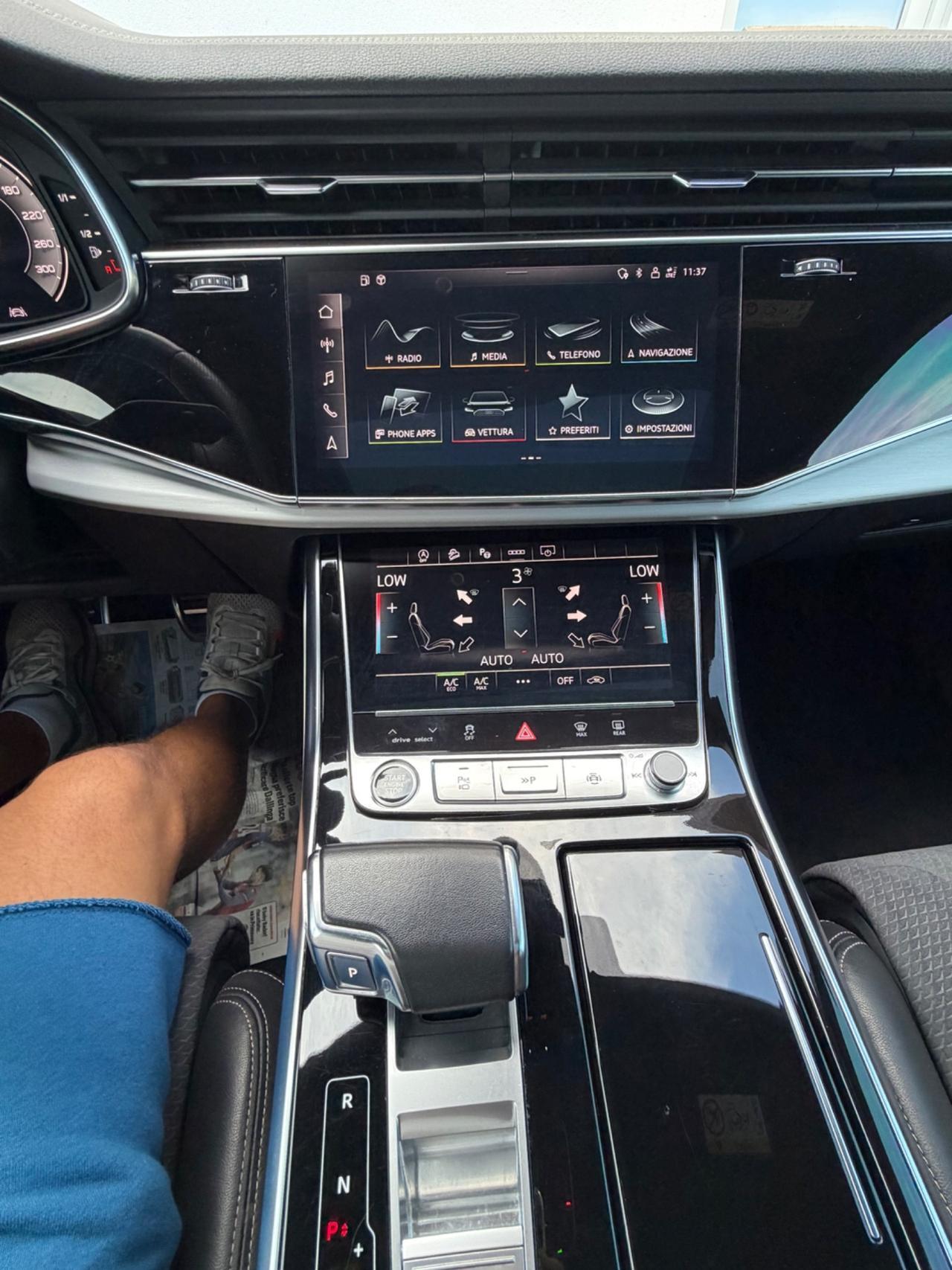 Audi Q8 SUV 55 TFSI quattro tiptronic S line edition