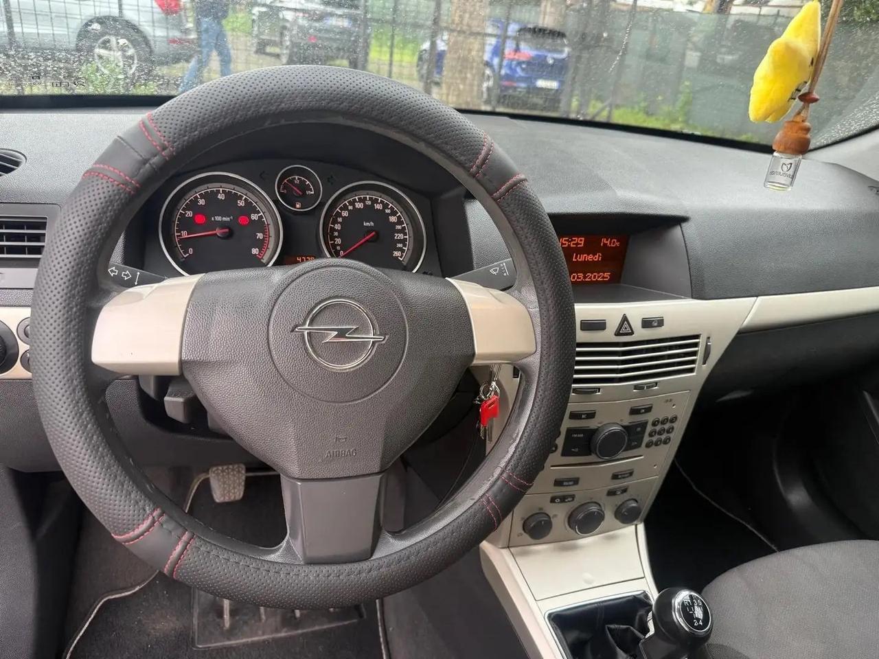 Opel Astra 1.6 16V VVT 5 porte Cosmo