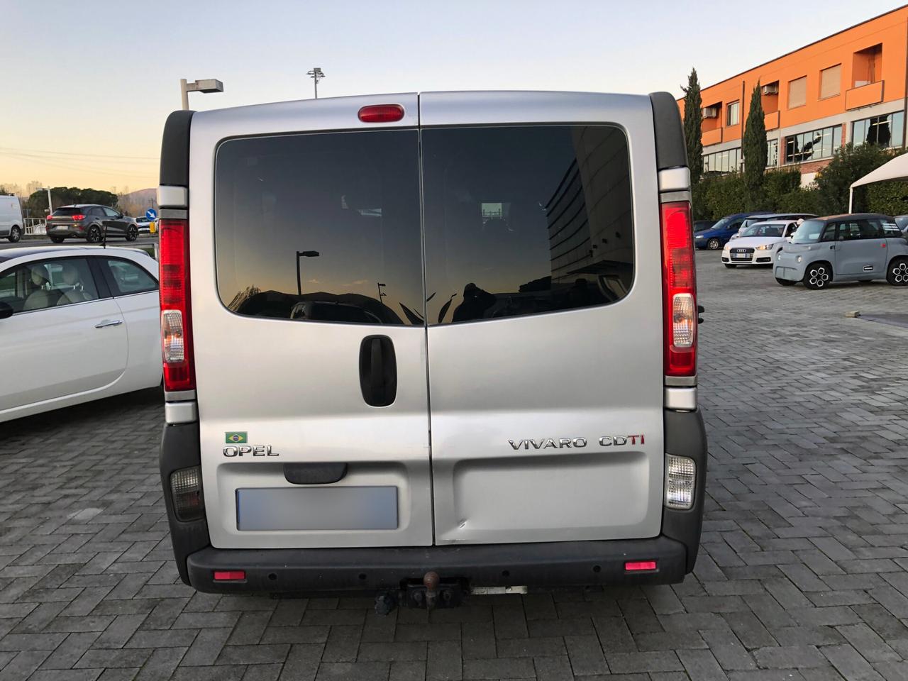 Opel Vivaro 27 2.0 CDTI 120CV PC-TN Combi 9 posti