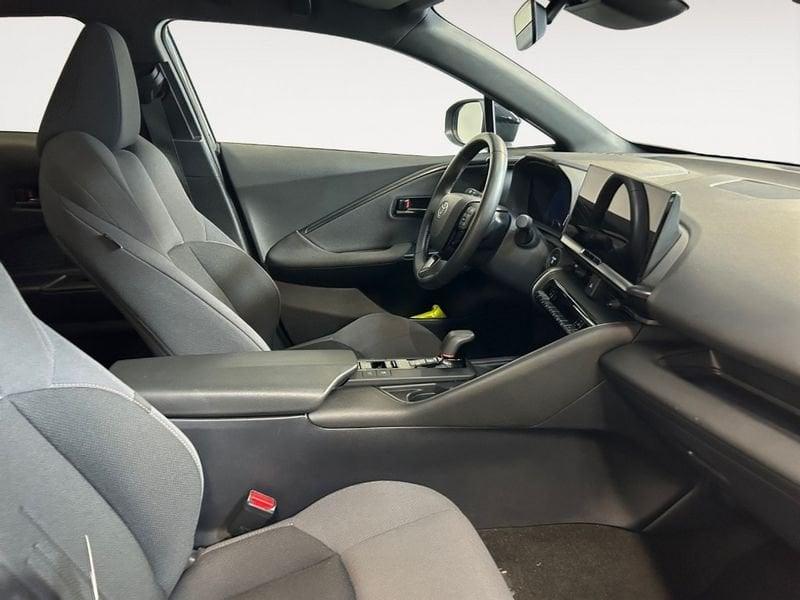 Toyota C-HR (2023-->) 1.8 HV Trend
