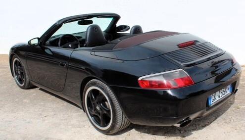 Porsche 911 Carrera cat Cabriolet 2000 da vetrina ISCRITTA ASI