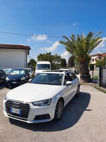 Audi A4 2.0 TDI 150 CV ultra S tronic