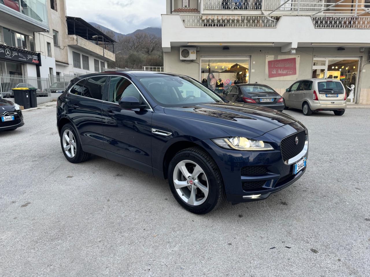 Jaguar F-Pace 2.5 D 240 CV AWD aut. Portfolio garanzia