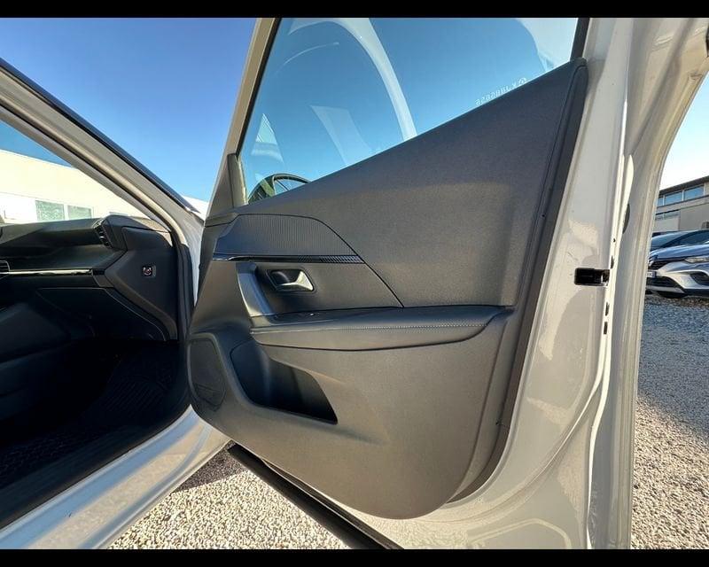Peugeot 2008 2008 1.2 puretech Allure Navi Pack s&s 130cv
