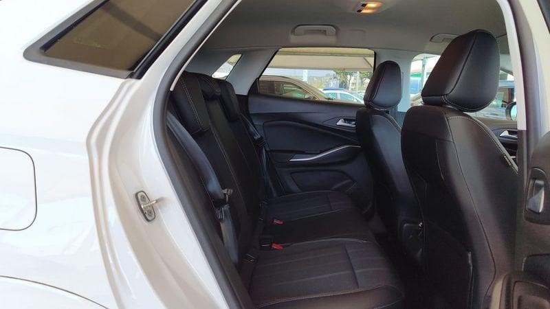 Opel Grandland 1.2 130cv MT6 Business Elegance