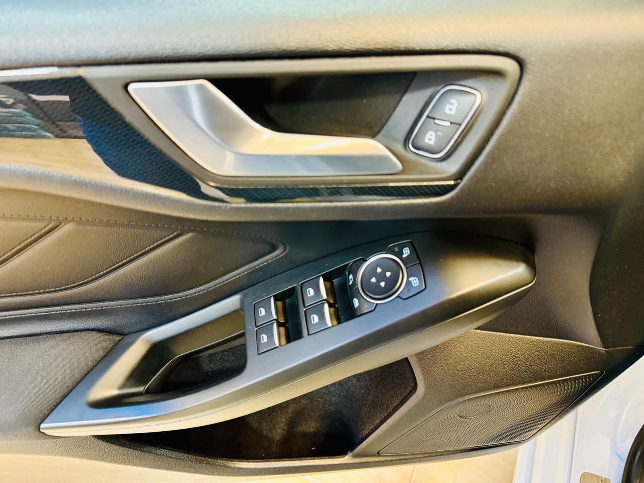 Ford Focus ST-Line 1.5 da 120 CV Navi/Touch/R.Camera