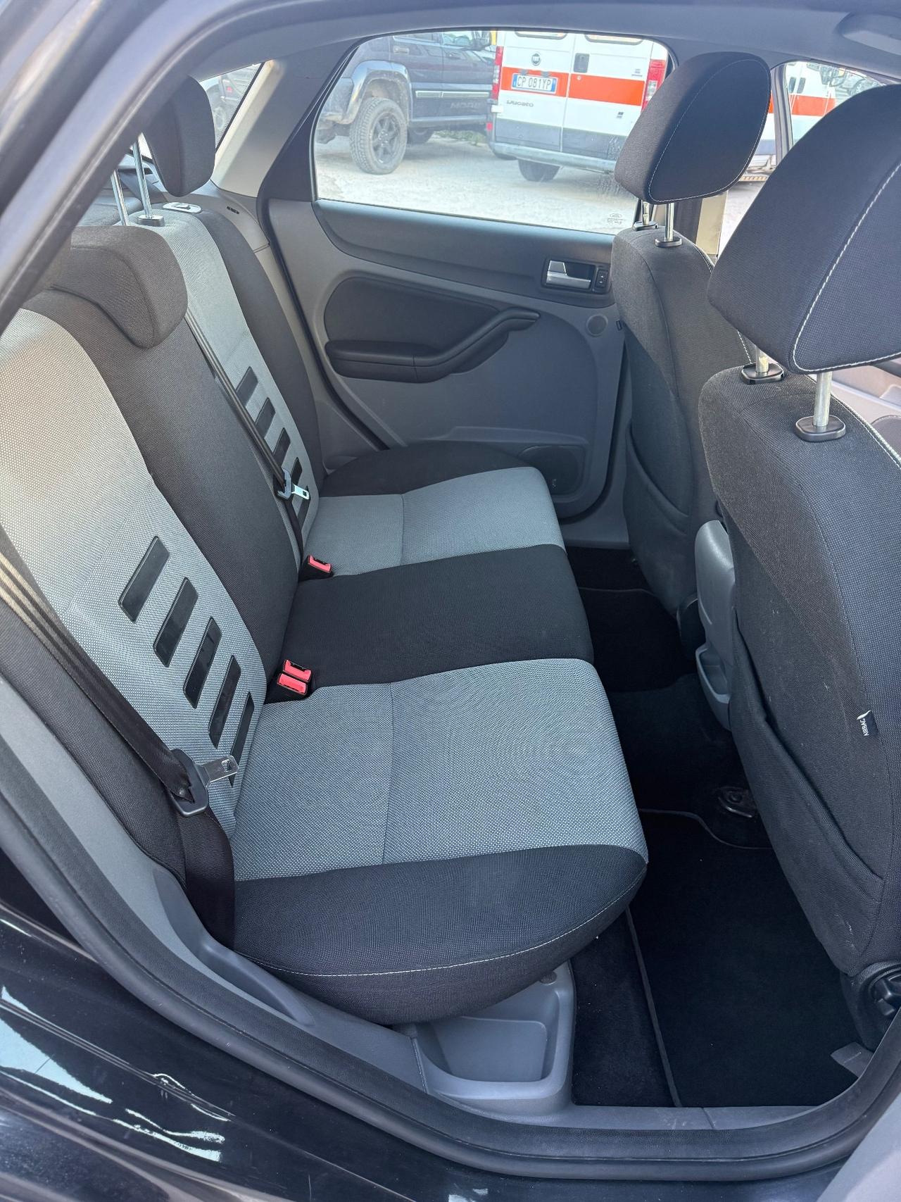 Ford Focus 1.6 TDCi (90CV) 5p. Tit.