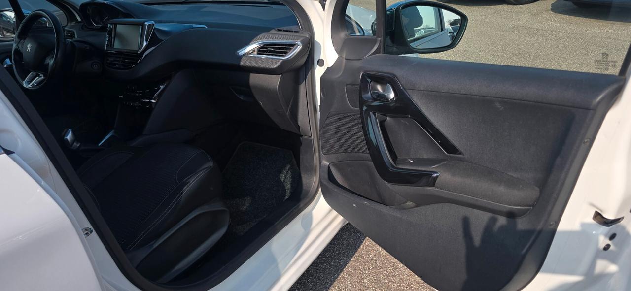 Peugeot 208 1.6 e-HDi 92 CV Stop&Start 5 porte Allure