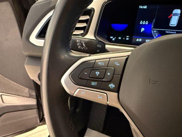 VOLKSWAGEN T-Roc 2.0 TDI DSG Life Navi App Connect LED Bluetooth