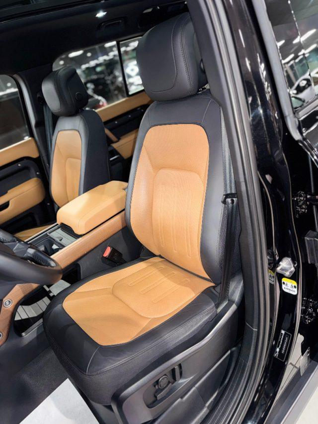 LAND ROVER Defender 110 3.0D I6 300 CV AWD AUTO X *7 POSTI*UNIPROP*