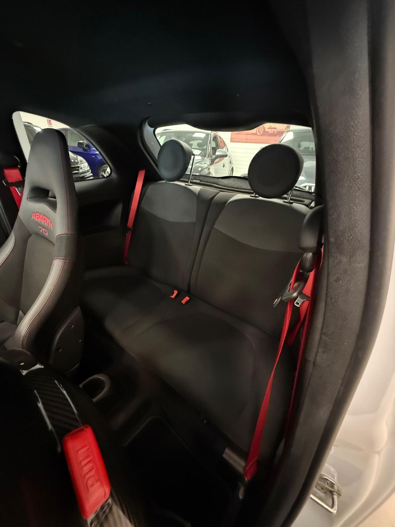 Abarth 595 1.4 Turbo T-Jet 180 CV Esseesse