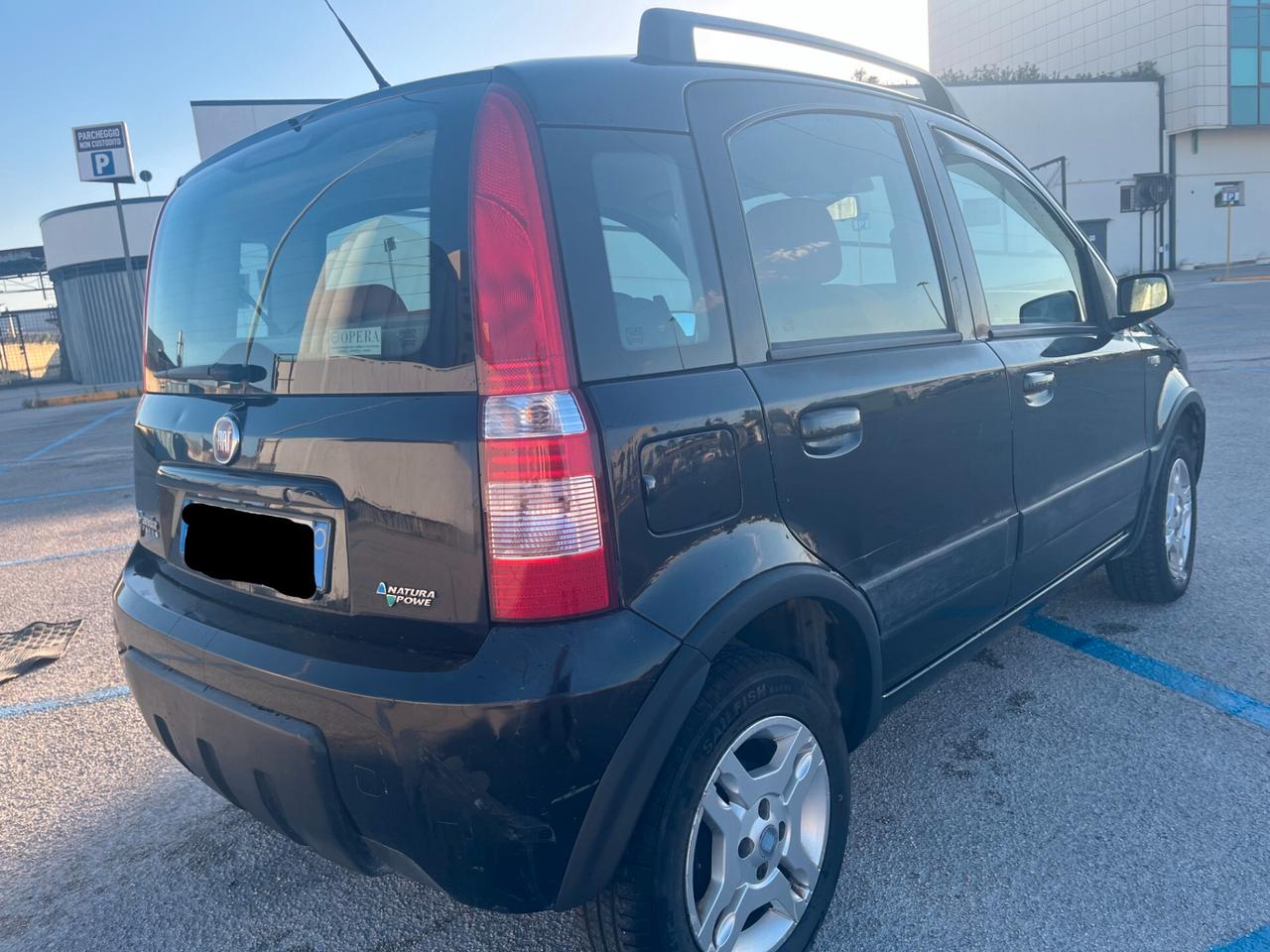 OCCASION E)Panda 1.2 Benzina/Metano della casa Block/Shaft