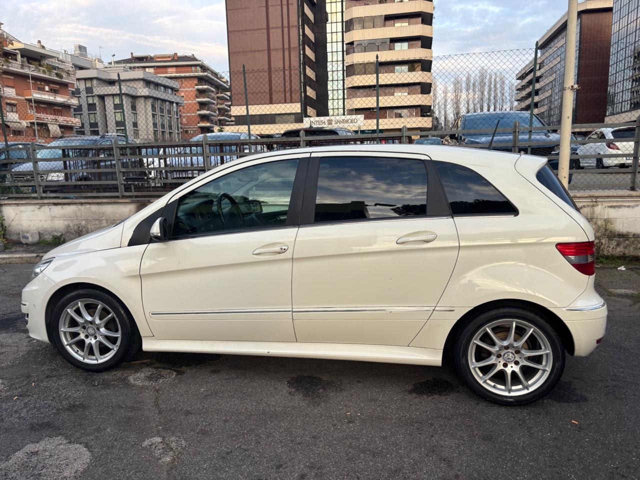 Mercedes-benz B 180 B 180 CDI Premium