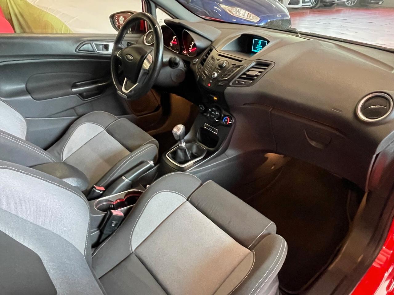 Ford Fiesta 1.6 182CV 3 porte ST