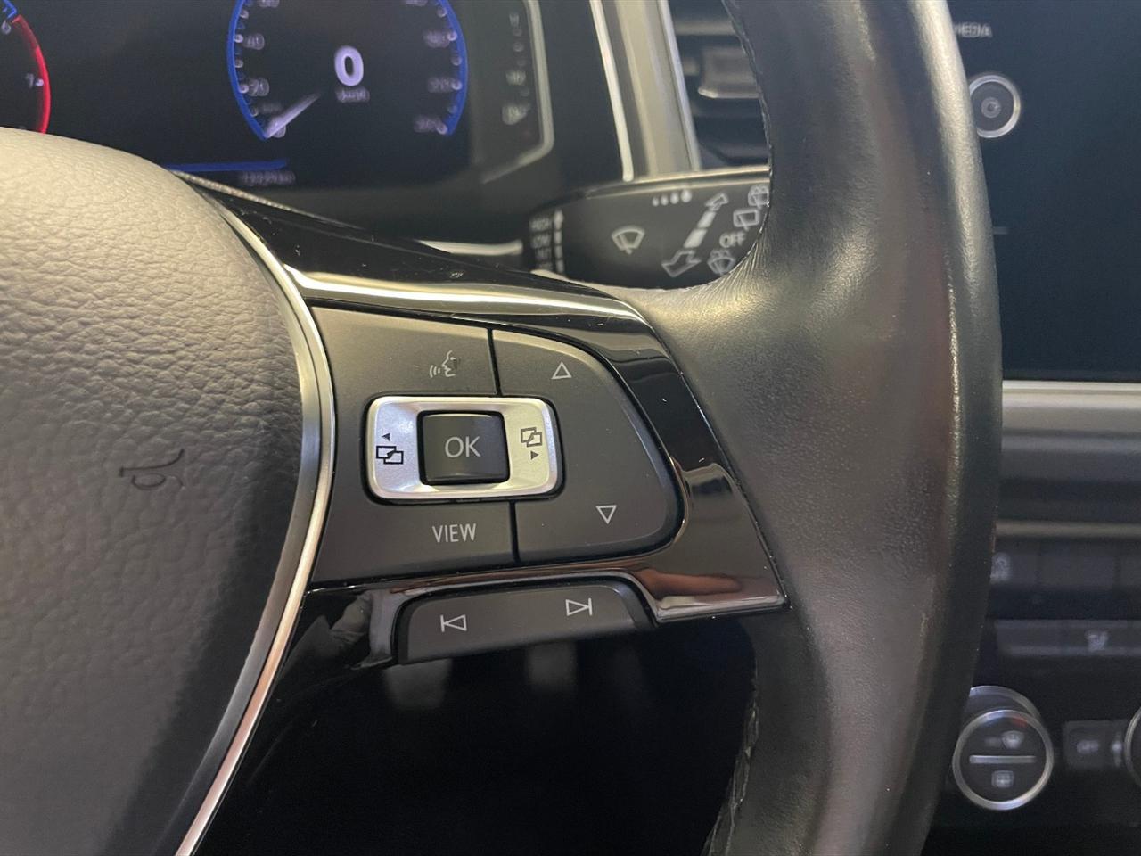 Volkswagen T-Roc 1.0 tsi style 110cv