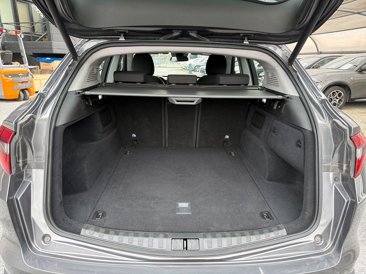 ALFA ROMEO Stelvio 2.2 t Business Q4 190cv auto my19