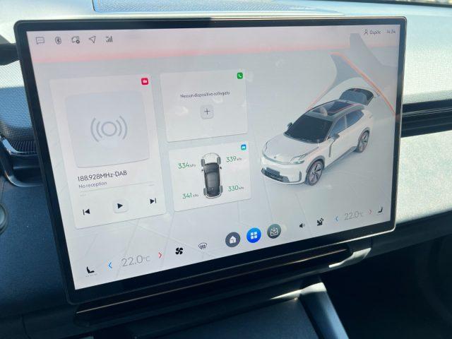 LYNK & CO 08 PHEV More