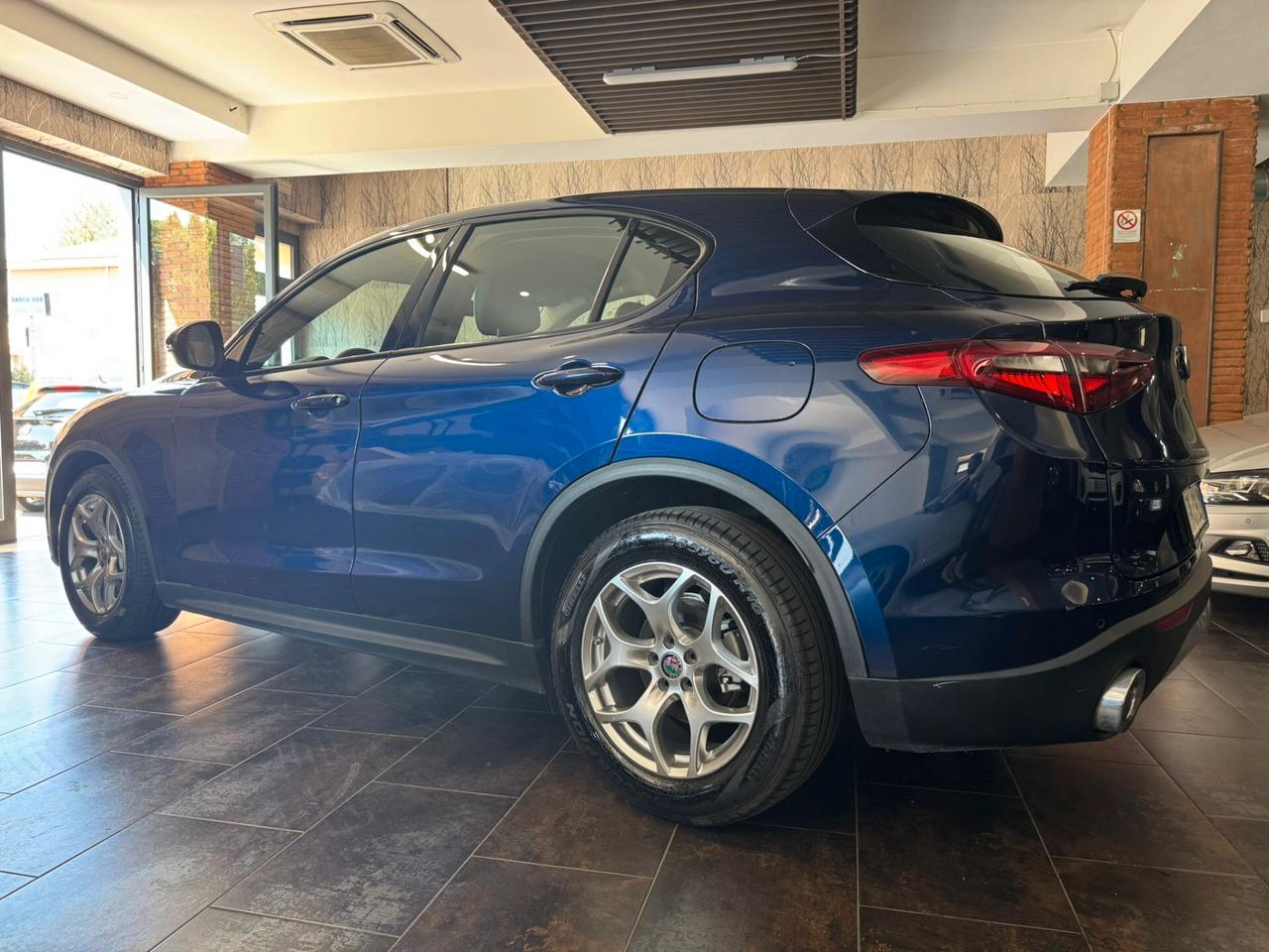 Alfa Romeo Stelvio 2.2 Turbodiesel 160 CV AT8 RWD Business