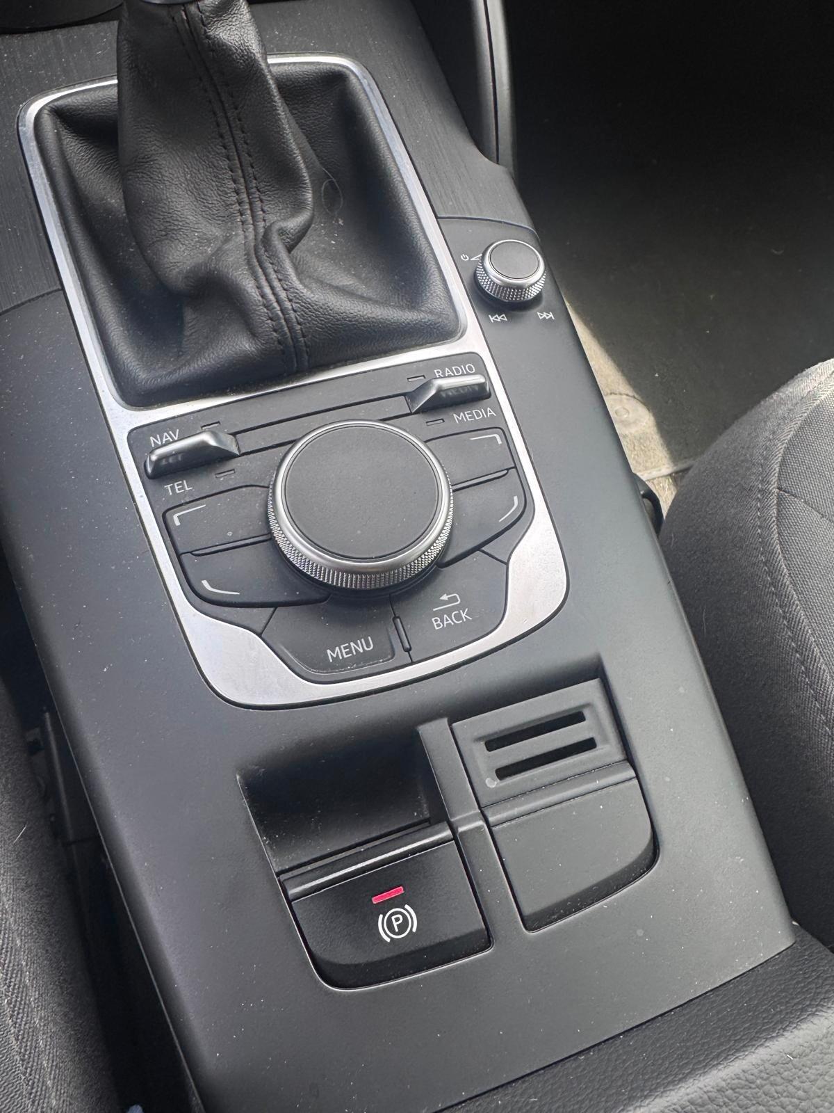 AUDI A3 1.6 TDI 110CV 2016